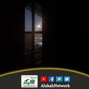 خلف الكواليس