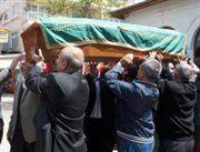 تركيا: أسلم قبل موته وأوصى بخروج جنازته من المسجد وأن يدفن في مقابر المسلمين